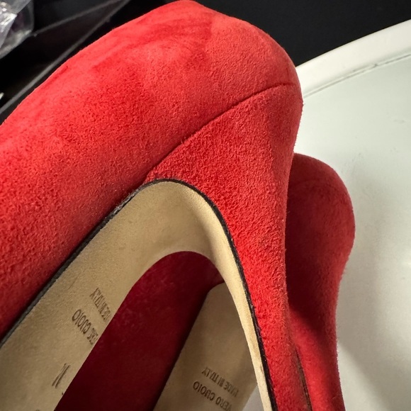 Kate Spade Vibrant Red Suede Heels Gorgeous Showstoppers!! - Picture 8 of 9